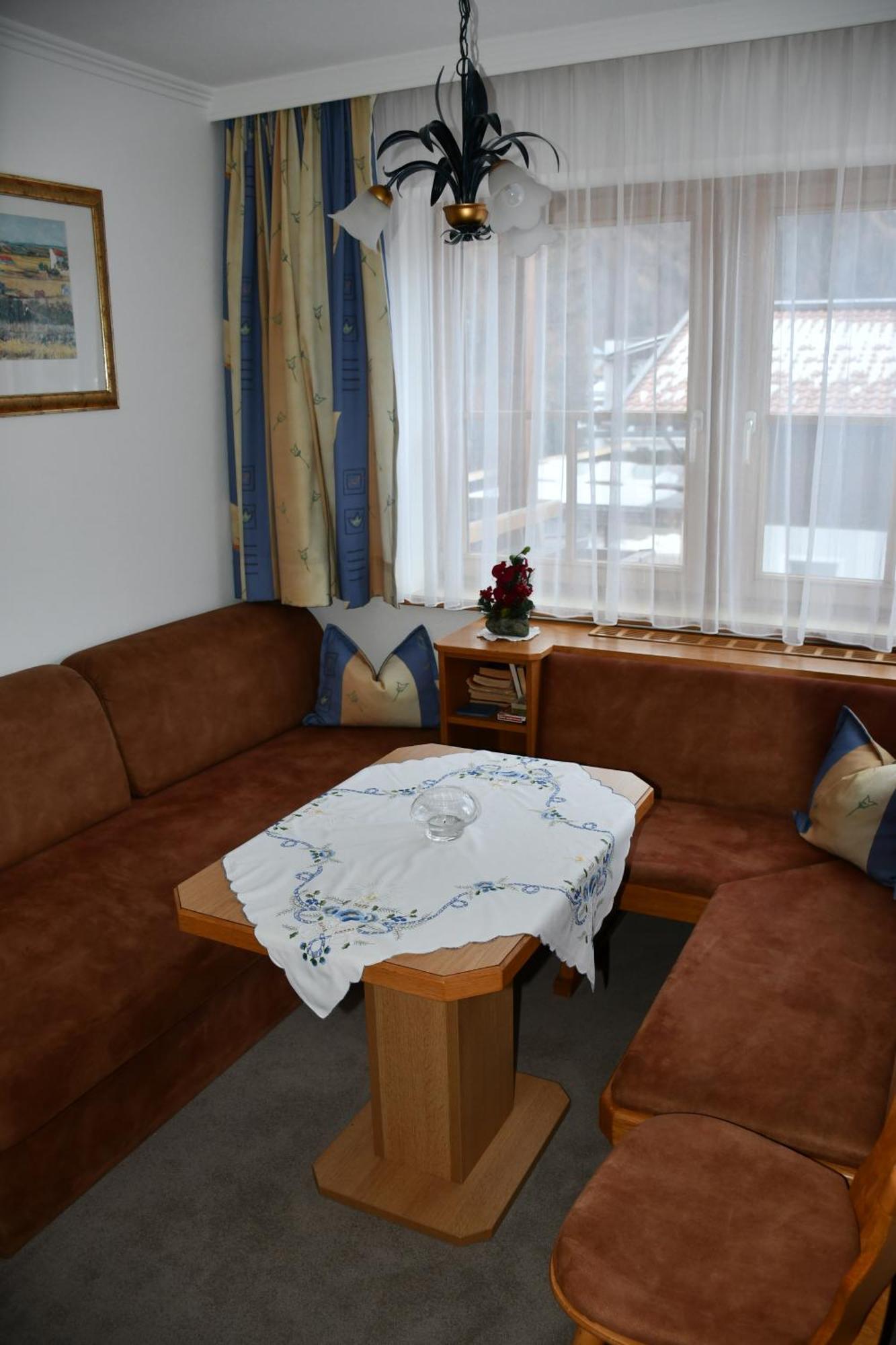Gaestehaus Brugger Neukirchen am Grossvenediger Room photo